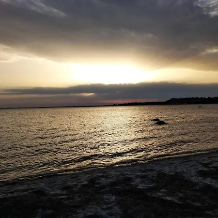 펜션 6 Person In *